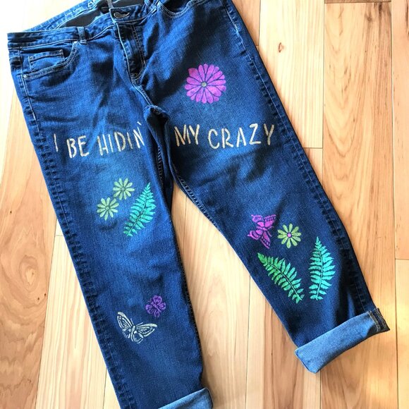 Upcycled Apt. 9 Painted Capris, Cropped Jeans, I Be Hidin’ My Crazy, Size 14 - Picture 6 of 14